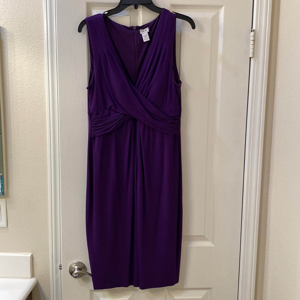 Purple sleeveless dress